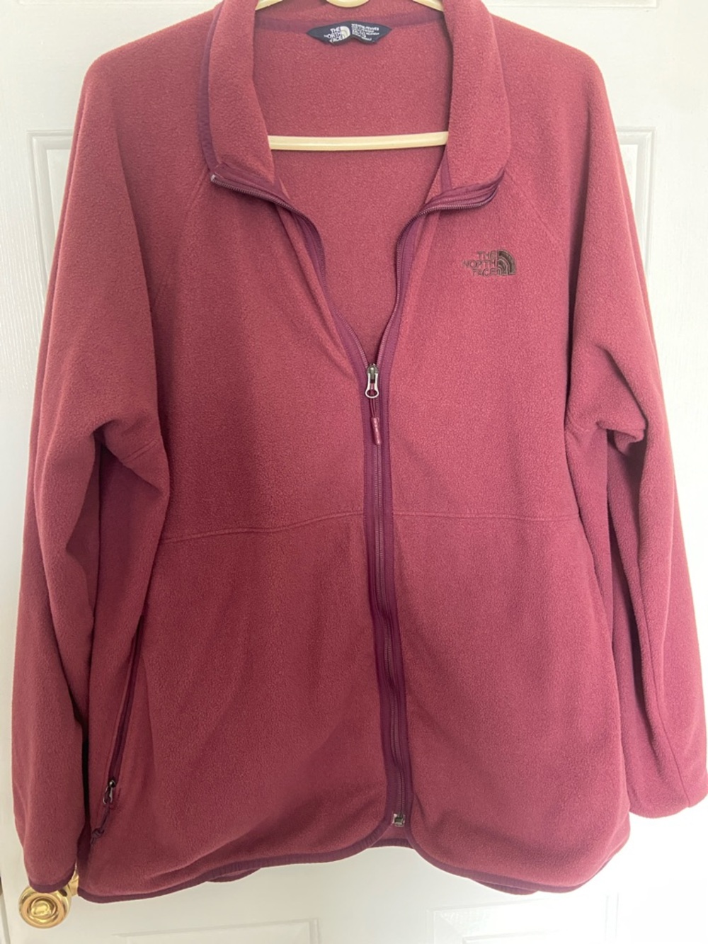 The North Face Women's Full-Zip Fleece Jacket in Rose Berry